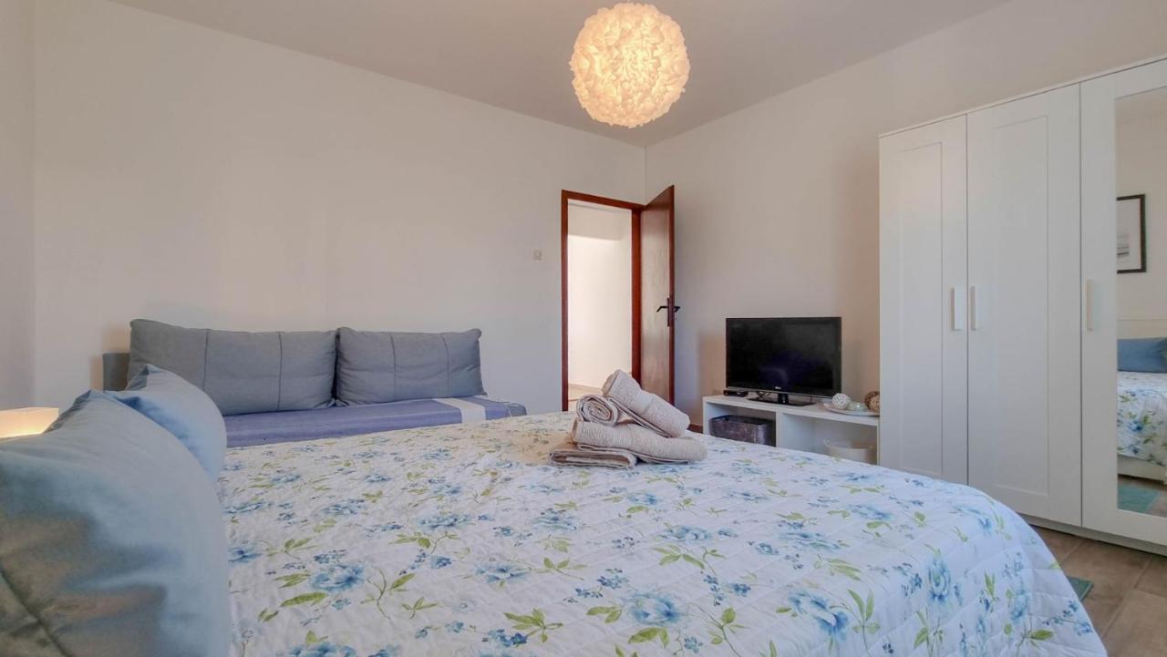 Ester Novigrad  Ngoại thất bức ảnh