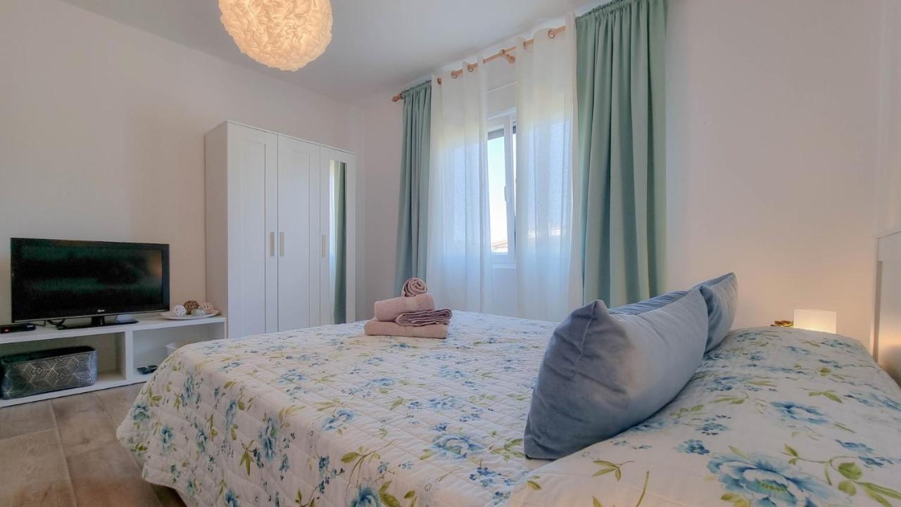 Ester Novigrad  Ngoại thất bức ảnh