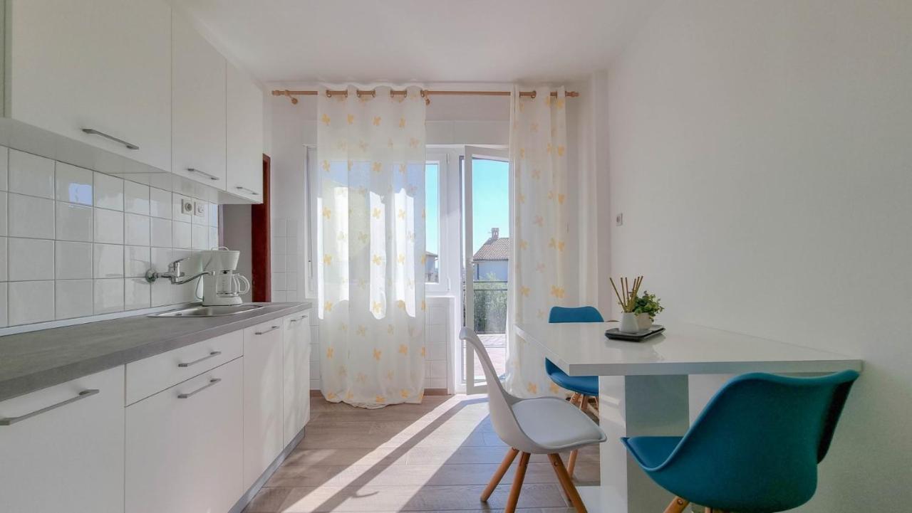 Ester Novigrad  Ngoại thất bức ảnh